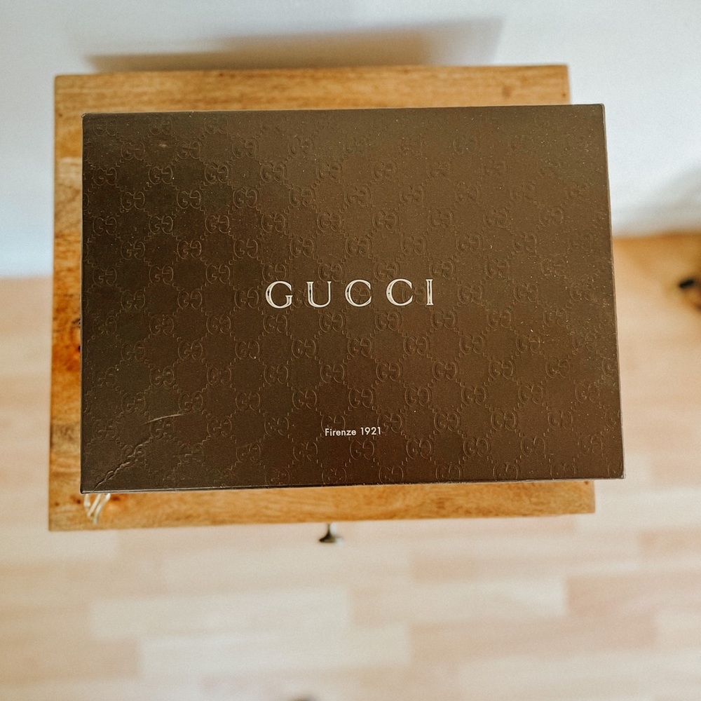 Gucci Tan Leather Strappy Block Heel Sandals - Picture 2 of 8
